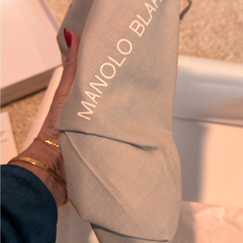 Manolo Blahnik Purple Embellished Heels - Picture 5 of 11